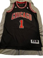 Derrick Rose Jerseys thumbnail