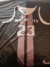Blake Griffin Jerseys thumbnail